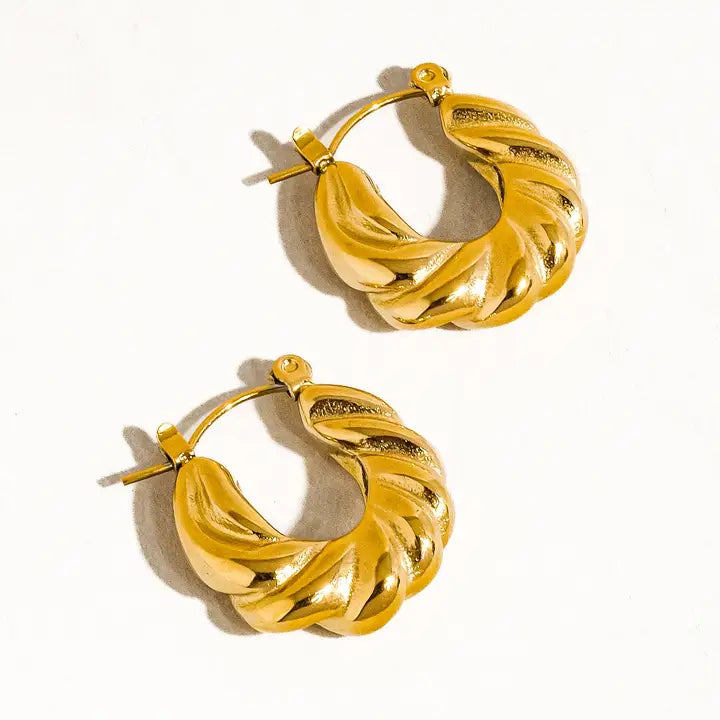 Kimberly 18K Gold Non-Tarnish Braided Hoop Earring