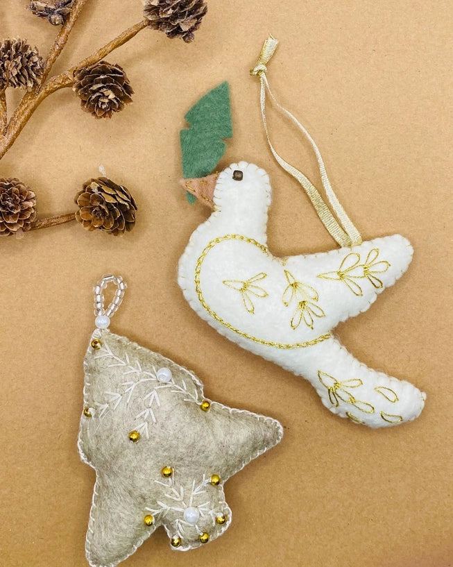 Dove Ornament | Gold