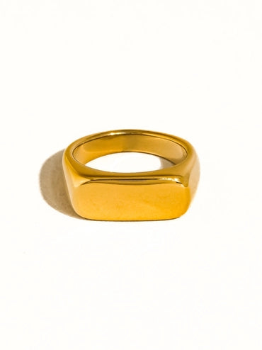 Glayce Non-Tarnish Classic Signet Ring