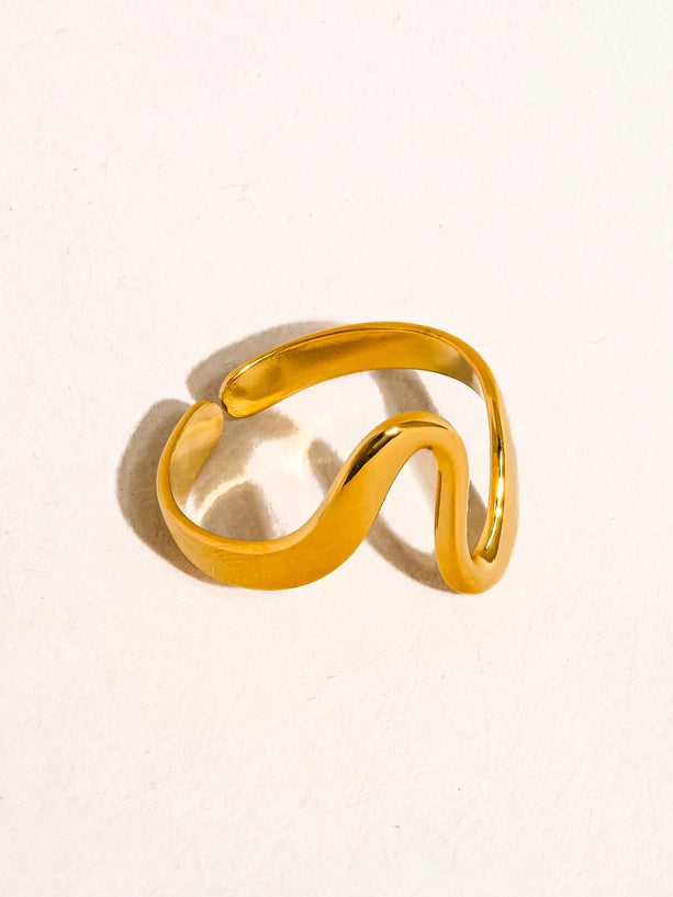 18K Gold Non-Tarnish Abstract Thin Ring