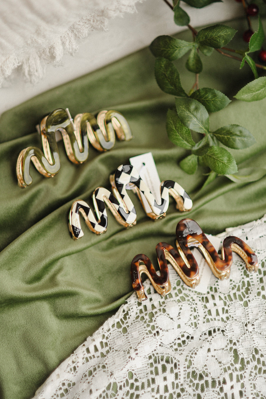 Willow Vintage | Large Squiggle Metal Claw Clip