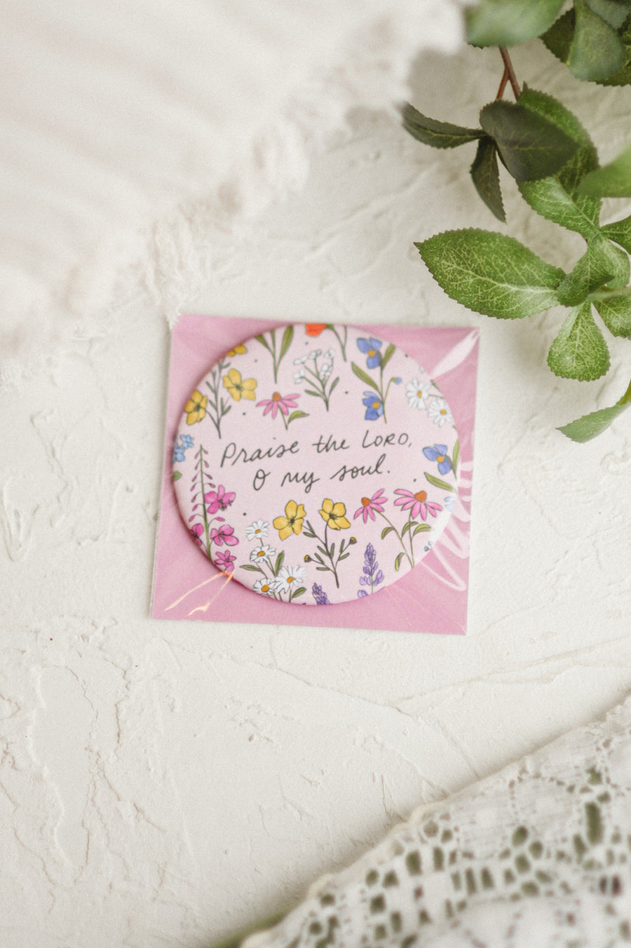 Praise the Lord Magnet