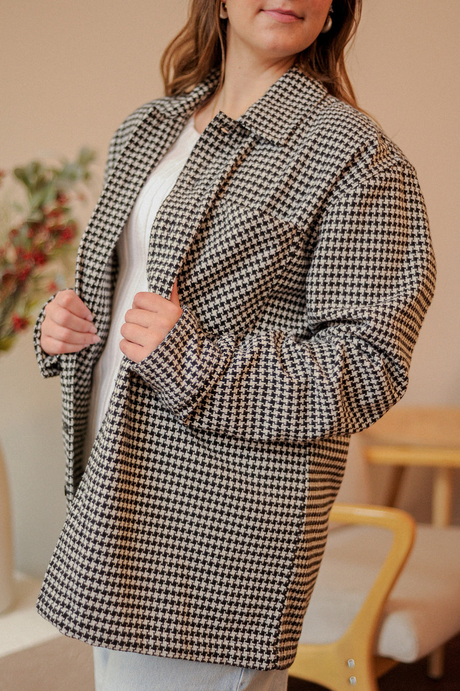 Common People B&W Houndstooth Jacket