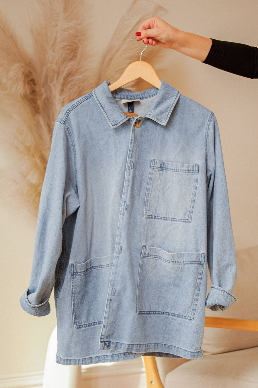Universal Threads Lightwash Barn Jacket