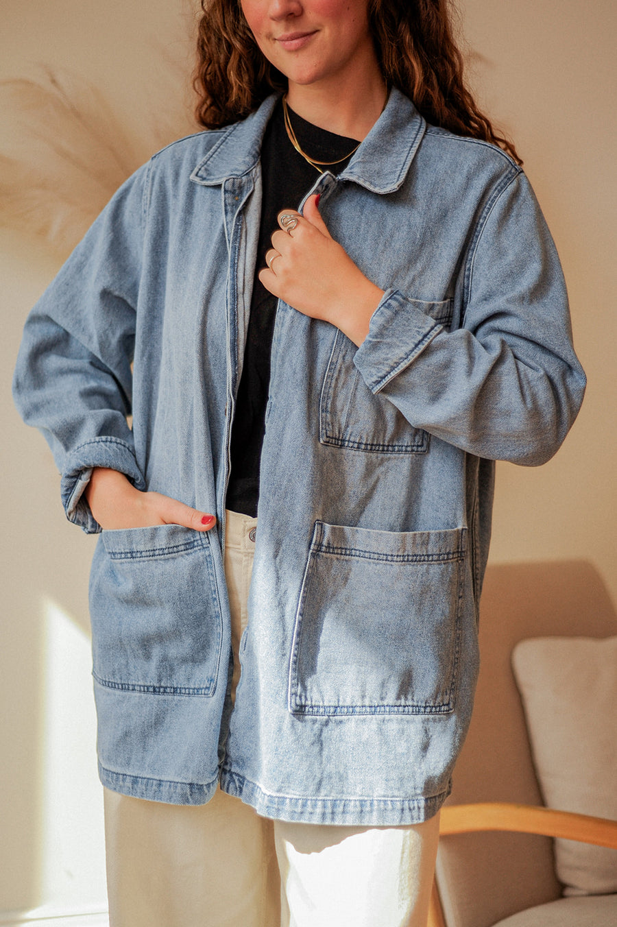 Universal Threads Lightwash Barn Jacket