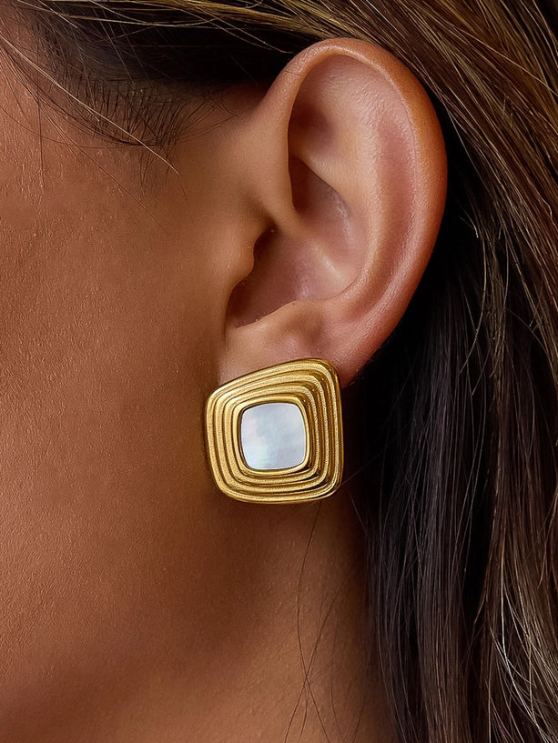 Solenne 18K Gold Non-Tarnish Enamel Square Earrings | 2 Colors