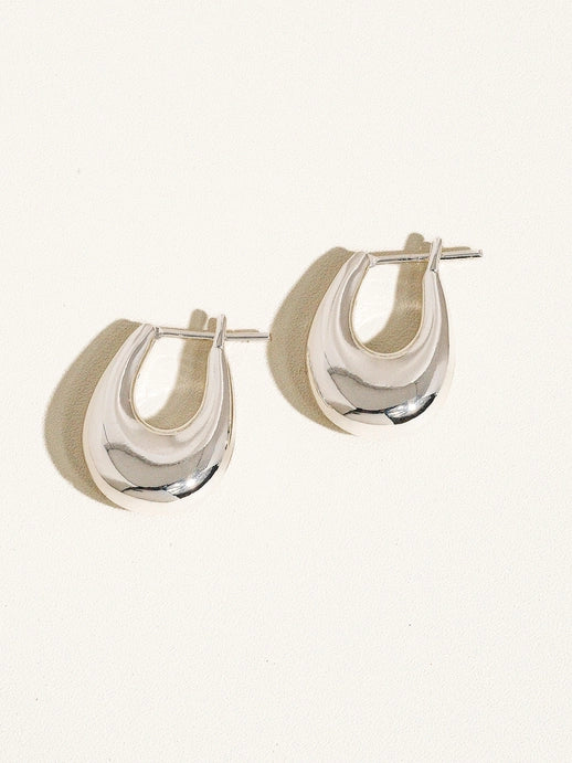 Quinn 18K Classic Droplet Hoop Earring